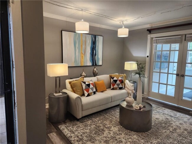 80 Montre Square NW in Atlanta, GA - Building Photo - Building Photo
