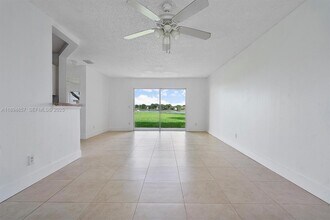 3417 NW 44th St in Lauderdale Lakes, FL - Building Photo - Building Photo