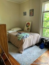 96 Winthrop Rd in Brookline, MA - Building Photo - Building Photo