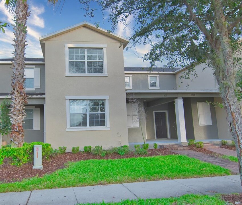 7307 Penkridge Ln in Windermere, FL - Building Photo