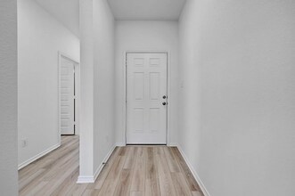 216 Skipping Stone Run in Andice, TX - Building Photo - Building Photo