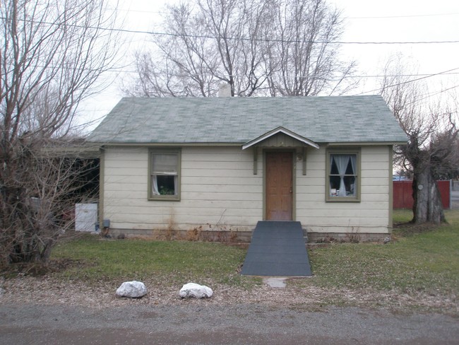 Calico Village in Prineville, OR - Building Photo - Building Photo