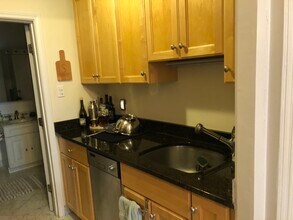 181 Beacon St, Unit 2R in Boston, MA - Building Photo - Building Photo