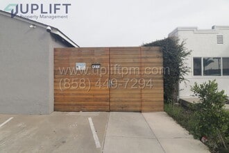 4233-4239 Swift Ave in San Diego, CA - Building Photo - Building Photo