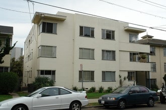 265 Lenox Ave in Oakland, CA - Building Photo - Building Photo