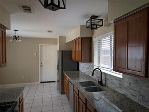 7210 Thicket Trail Dr in Humble, TX - Building Photo - Building Photo