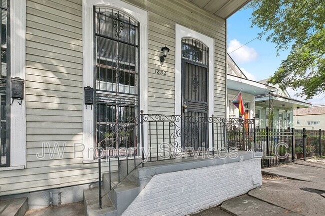 property at 1832 Elysian Fields Ave
