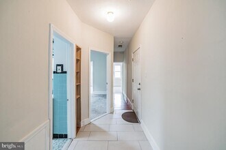 420 Conarroe St in Philadelphia, PA - Building Photo - Building Photo