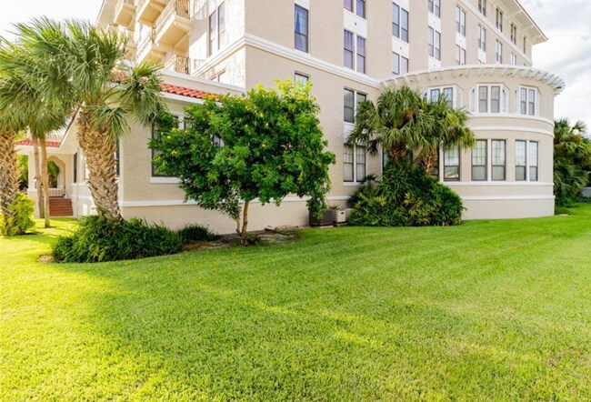 235 6th St NW in Winter Haven, FL - Building Photo - Building Photo