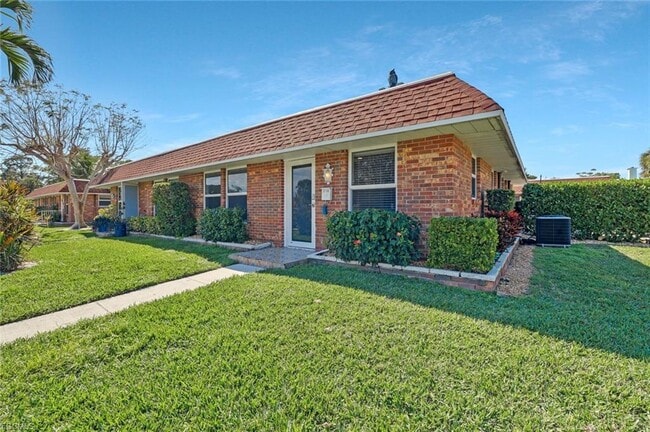 property at 2710 Arbutus St