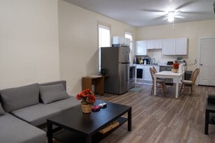 26 Allen St, Unit 208 in Pittsburgh, PA - Building Photo