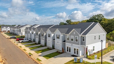 Kendall at Gilreath in Cartersville, GA - Building Photo - Building Photo