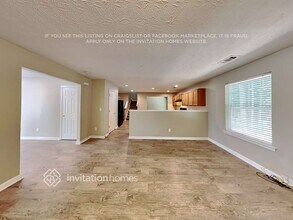 4536 Parkway Cir in Atlanta, GA - Foto de edificio - Building Photo