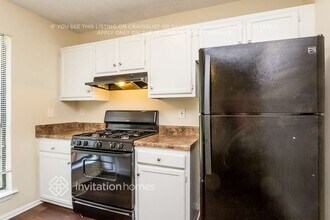 6106 Yoni Dr, Unit 310 in Douglasville, GA - Building Photo - Building Photo