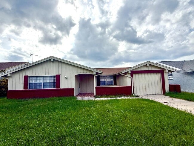 property at 3525 Springfield Dr