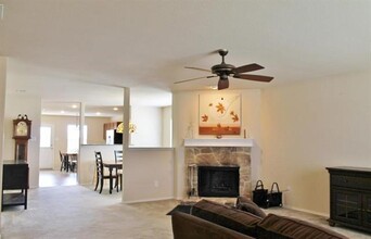 300 Azalea Dr in Rockwall, TX - Building Photo - Building Photo