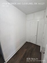 4918 McBride in Cleveland, OH - Building Photo - Building Photo