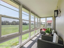 55 Woodland Dr in Vero Beach, FL - Building Photo