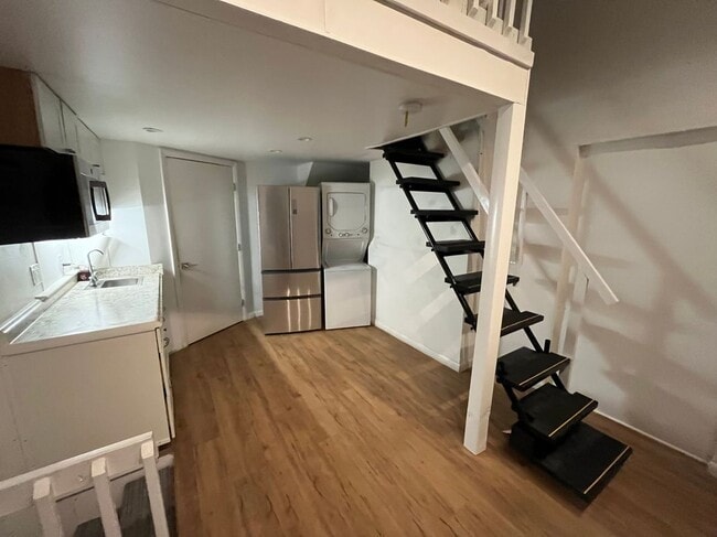 1001 SE 2nd Ct in Fort Lauderdale, FL - Building Photo - Building Photo