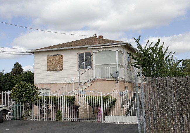 715 Louisiana St in Oakland, CA - Building Photo - Building Photo