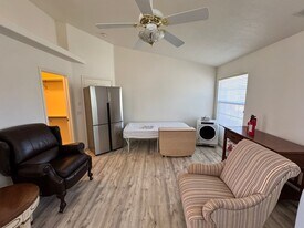 137 E 755 S in Ivins, UT - Building Photo