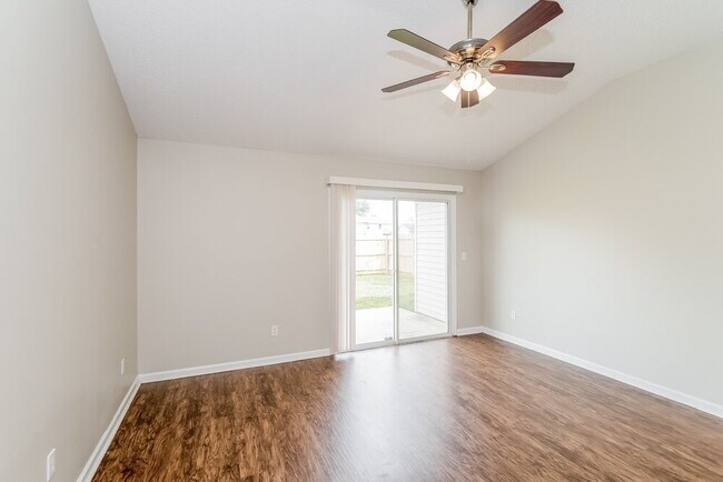 1436 Seawolf Trail N in Jacksonville, FL - Building Photo - Building Photo