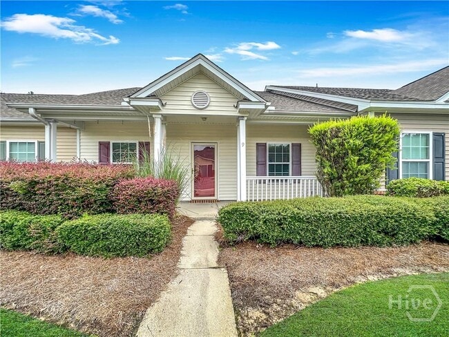9 Falkland Ave, Unit 9 Falkland Ave
