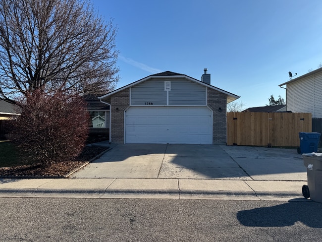 1286 N Aster Pl in Boise, ID - Building Photo - Building Photo