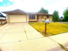 17104 E Bethany Cir in Aurora, CO - Building Photo