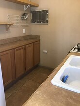 430 W Haloid Ave, Unit B in Ridgecrest, CA - Building Photo - Building Photo