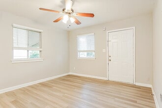 209 Woodward Dr in Hueytown, AL - Building Photo - Building Photo