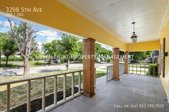 3208 5th Ave in Fort Worth, TX - Building Photo - Building Photo