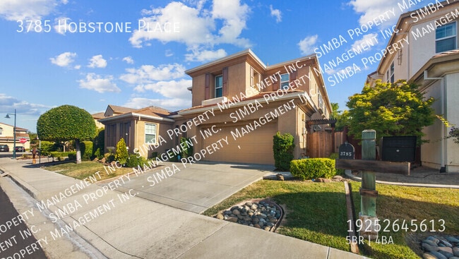 3785 Hobstone Pl in Dublin, CA - Building Photo - Building Photo