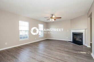 9022 Arbor Creek Dr in Charlotte, NC - Building Photo - Building Photo