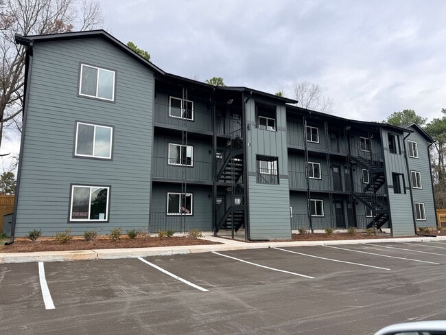 property at 1309 Hudson Ave