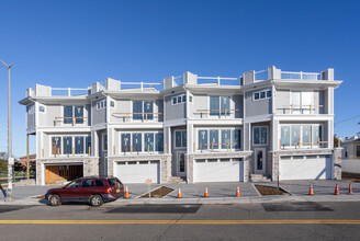 15 Atlantic Ave in Long Branch, NJ - Building Photo - Building Photo