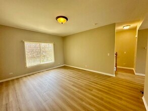 122 Enclave Cir in Bolingbrook, IL - Building Photo - Building Photo