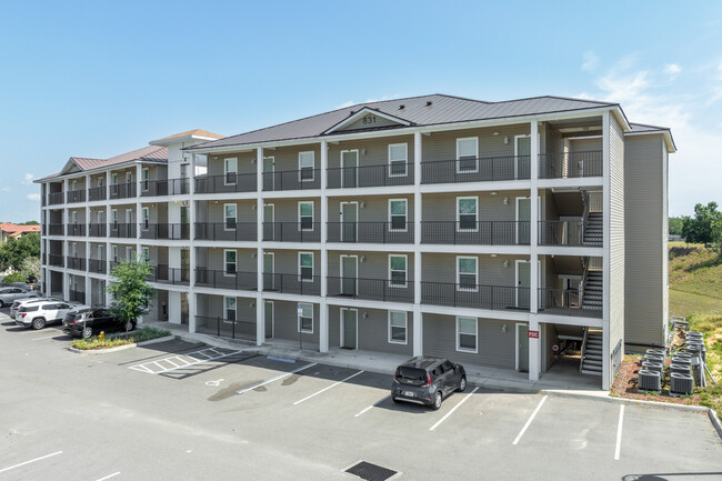 The Retreat at Regal Palms in Davenport, FL - Building Photo - Building Photo