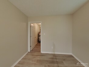 114 Scarborough Ct in Ellenwood, GA - Building Photo - Building Photo