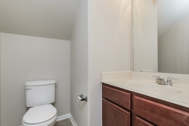 17914 Seco Creek Ln in Humble, TX - Foto de edificio - Building Photo