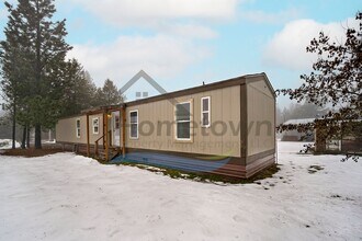 5415 Grove Ave in Athol, ID - Building Photo - Building Photo