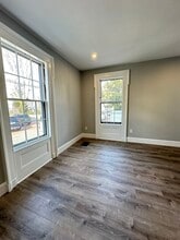 6 Monroe St in Salem, MA - Building Photo - Building Photo