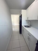 2622 NW 24th St in Miami, FL - Building Photo - Building Photo