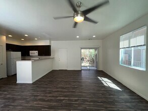 9787 W Overlook Ridge Ave in Las Vegas, NV - Building Photo - Building Photo
