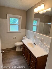 2029 Lynn Lea Rd photo'