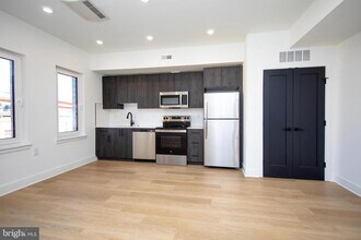 633 N 5th St in Philadelphia, PA - Building Photo - Building Photo