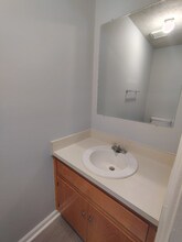 16 Duiguid Dr in Lynchburg, VA - Building Photo - Building Photo