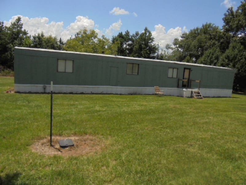 1524 County Rd 1128 in Tyler, TX - Foto de edificio