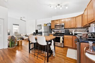 280 Grand St in Jersey City, NJ - Building Photo