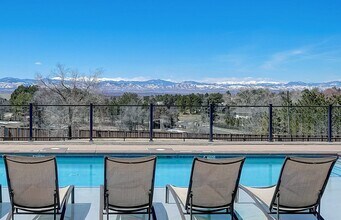 Monaco Row in Denver, CO - Foto de edificio - Building Photo